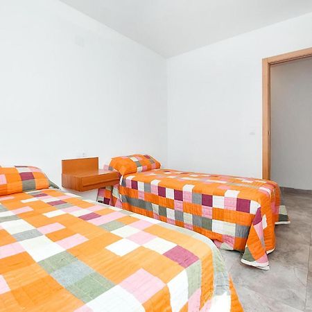 Cozy Apartment In Moncofa With Kitchenette 外观 照片